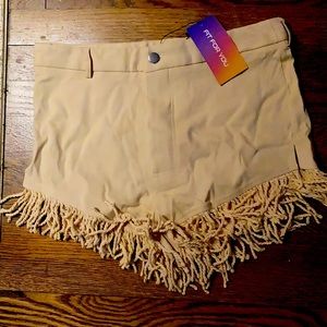 Shein shorts never worn